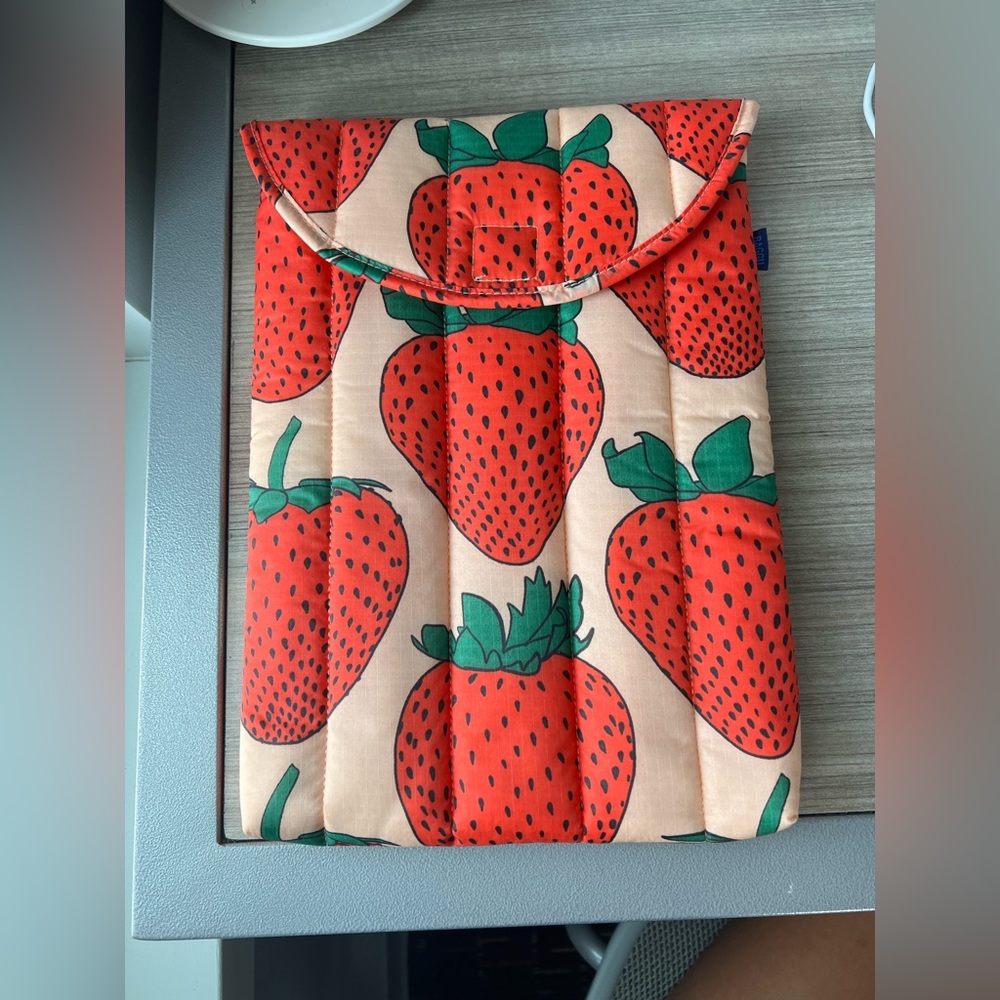 Baggu Puffy Laptop Sleeve 13”/14”